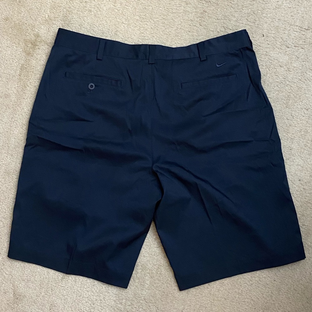 Men’s Nike Golf Dri-fit short size 36